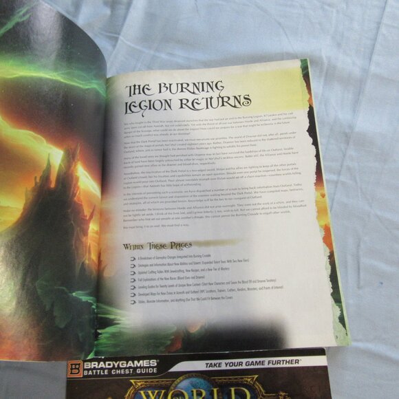 World of Warcraft Brady Games Battle Chest Guide Books Lot of 2 - Picture 9 of 10